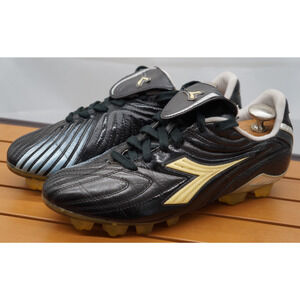 DIADORA K-PRO SOCCER CLEATS SIZE 9.5